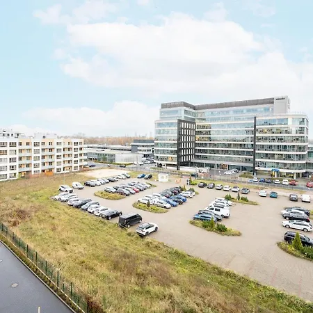 アパート Modern Space Glamour By Bookinghost