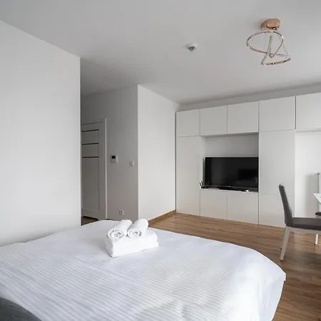Modern Space Glamour By Bookinghost Lägenhet Warszawa